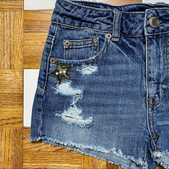 American Eagle Distressed Denim Shorts with Patches Size 0 Women - Picture 3 of 10